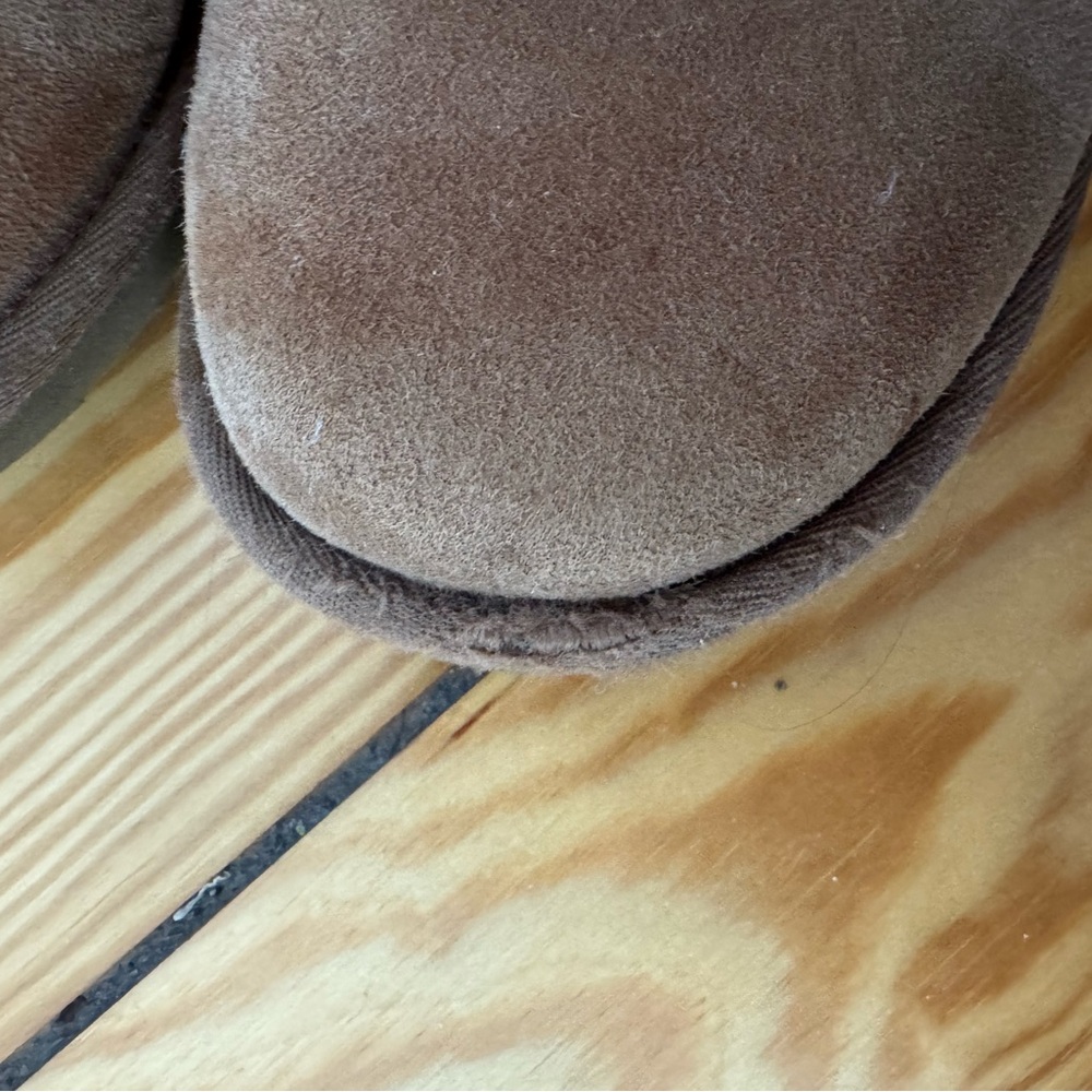 UGG boots size 7 - Picture 12 of 13